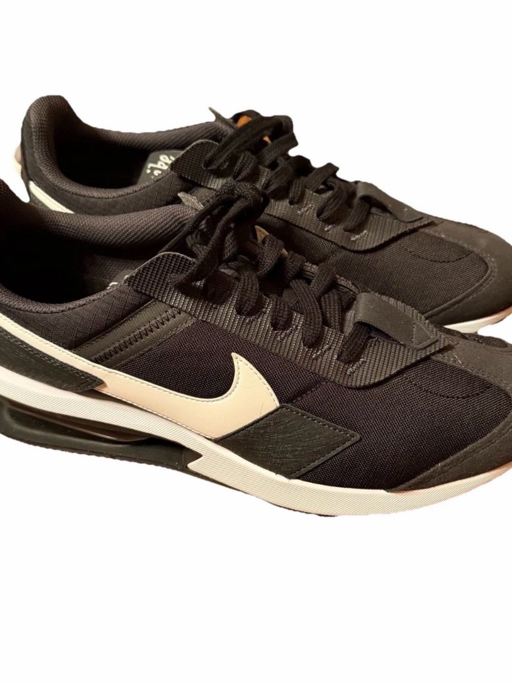 Nike Air Max Pre-Day Black White Sneakers Men’s Size 11.5 DC9401-001 - Picture 2 of 15